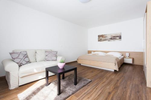 Фотография гостевого дома Zehentner - Wein & Feriendomizil