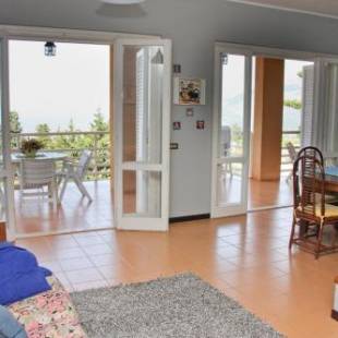 Фотографии гостевого дома
Lomarchi Holiday Home