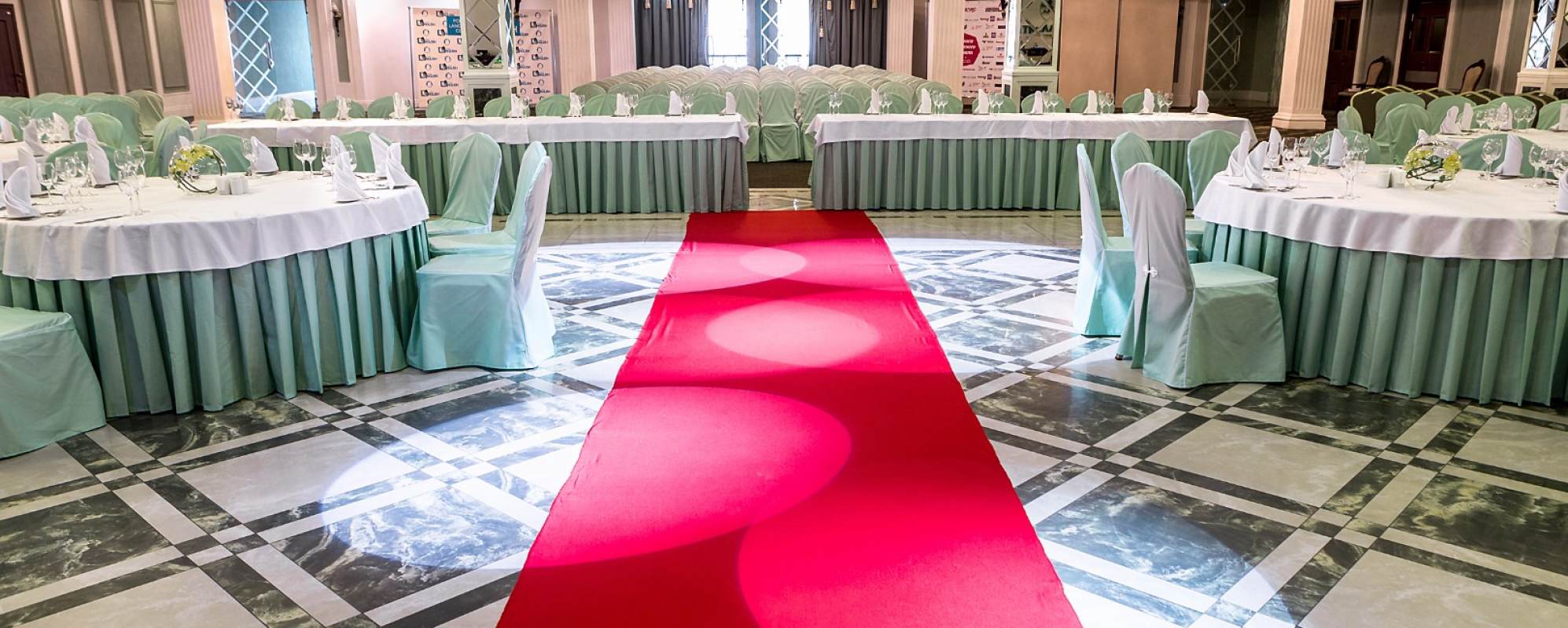 Фотографии конференц-зала
Конференц-зал Изумрудный