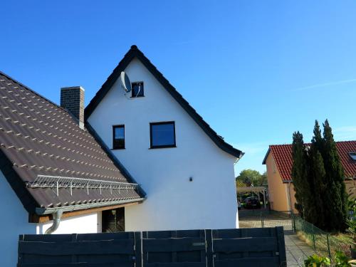 Фотография гостевого дома Großzügiges Ferienhaus am Senftenberger See mit 2 Terrassen