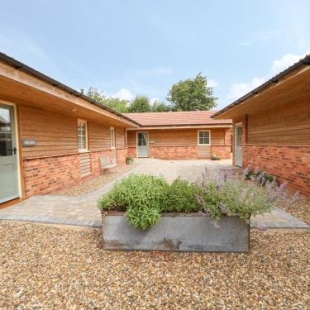 Фотография гостевого дома Sunrise Stable