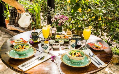 Фотография гостиницы La Colina Hotel Cottage