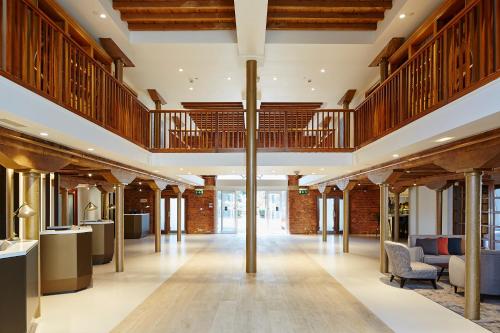 Фотография гостиницы Manchester Marriott Victoria & Albert Hotel