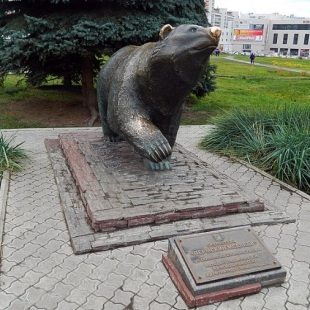 Фотография Скульптура Легенда о пермском медведе