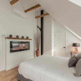 Фотографии гостиницы 
            Les Lofts Ste-Anne