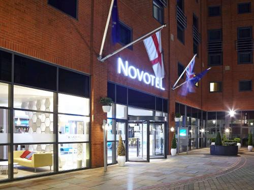 Фотография гостиницы Novotel Manchester Centre