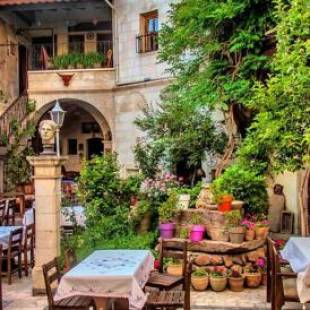 Фотографии гостиницы
Sofa Hotel