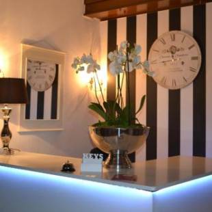 Фотографии гостиницы
Hotel Garni Zum Dorfbrunnen