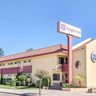 Фотографии мотеля
Vantage Point Inn - Woodland Hills