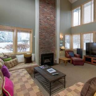 Фотографии гостевого дома 
            Prospector 205