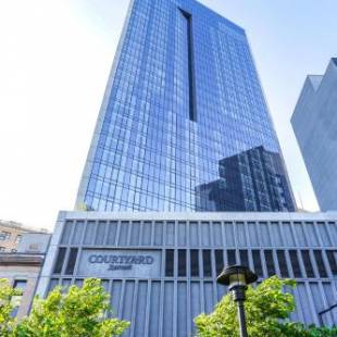 Фотографии гостиницы 
            Courtyard by Marriott Long Island City/New York Manhattan View