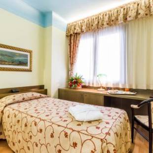 Фотографии гостиницы
Melas Hotel