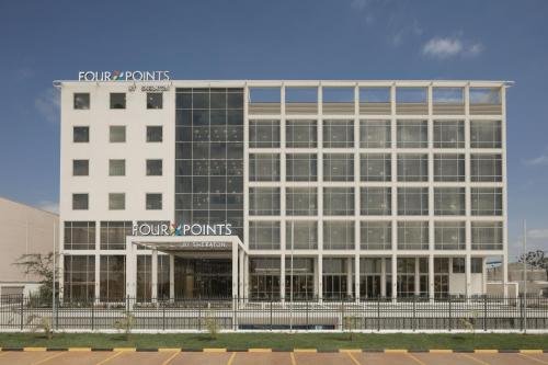Фотография гостиницы Four Points by Sheraton Nairobi Airport