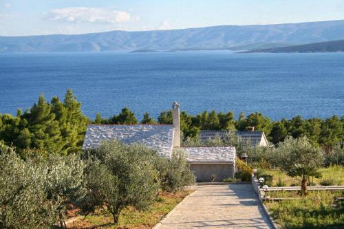 Фотография гостевого дома Holiday house with a parking space Bol, Brac - 2894