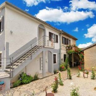 Фотографии гостевого дома 
            Apartments with a parking space Fazana - 16479