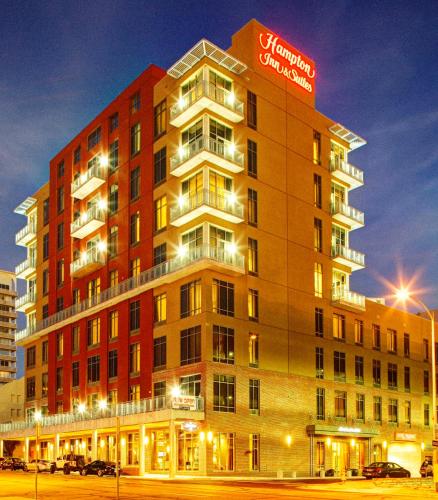 Фотография гостиницы Hampton Inn and Suites Austin University Capitol