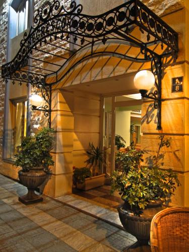 Фотографии гостиницы
Negresco Hotel