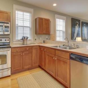 Фотографии гостевого дома
Gone Coastal B23