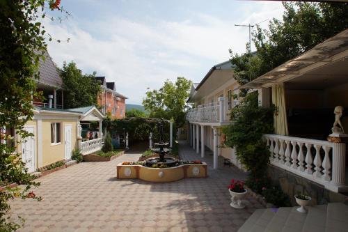 Фотографии мини отеля
Атлант