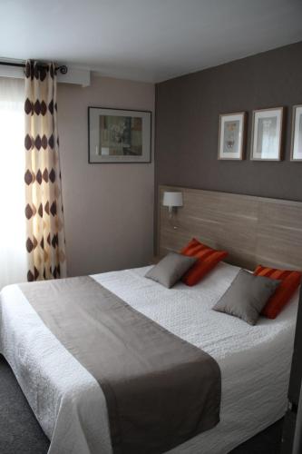 Фотография гостиницы Brit Hotel le Cygne