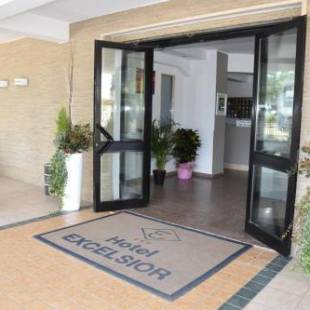 Фотографии гостиницы
Hotel Excelsior