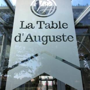 Фотографии гостиницы 
            La table d’Auguste