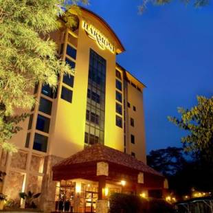 Фотографии гостиницы
Harmoni Suites Hotel