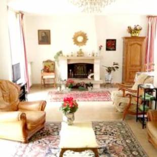 Фотографии гостевого дома
Maison de 2 chambres avec jardin clos et wifi a Mont pres Chambord