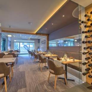 Фотографии гостиницы 
            Hotel du Commerce