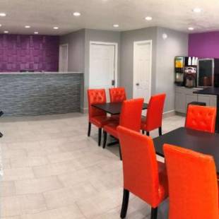 Фотографии мотеля
Super 8 by Wyndham Sonora