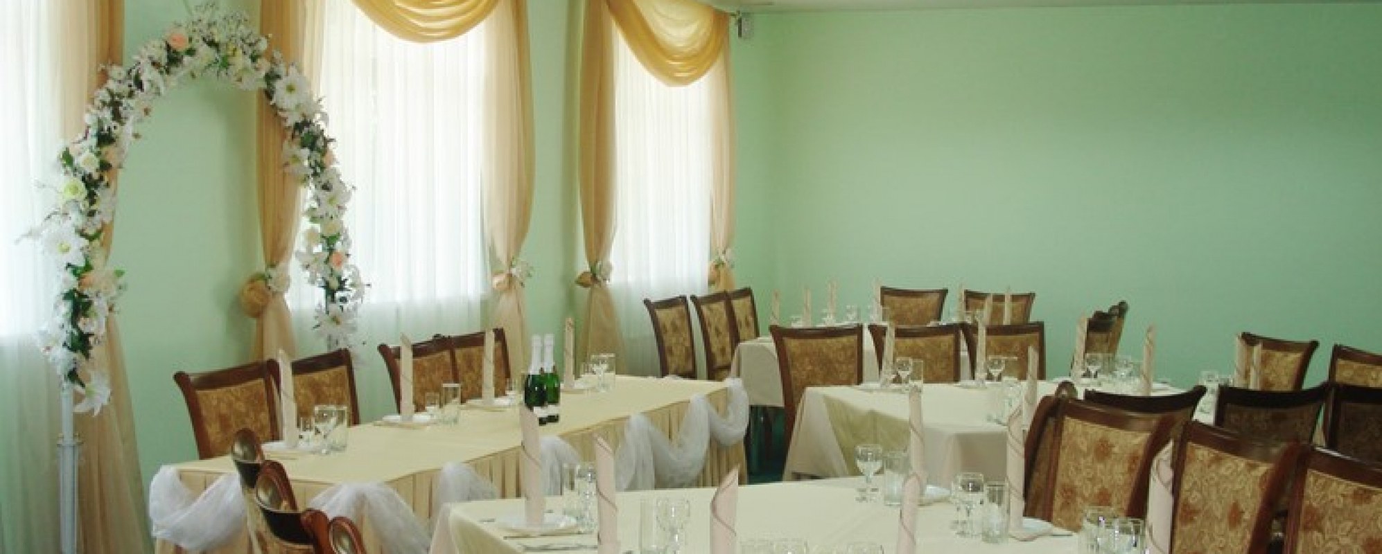 Фотографии банкетного зала Русь