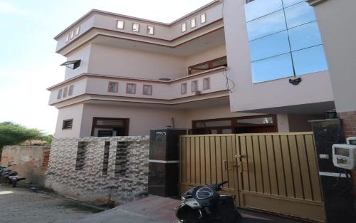 Фотографии хостела
Taj Street Hostel