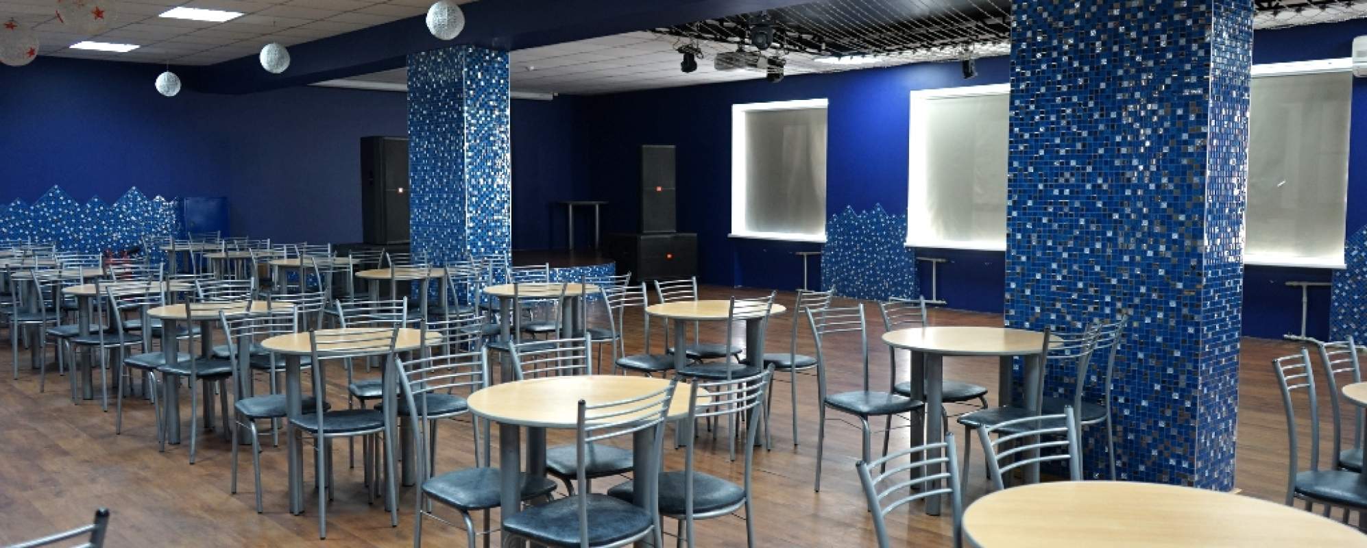 Фотографии концертного зала Дискозал Хабаровского краевого ДК профсоюзов