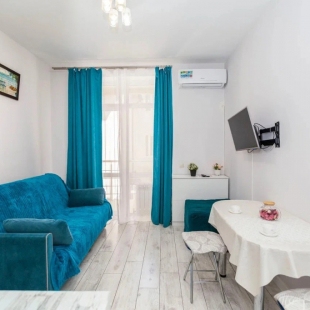 Фотография квартиры Апартаменты У Моря С Бассейном в ЖК Солнечный/28Б