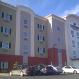 Фотография гостиницы Candlewood Suites Fredericksburg, an IHG Hotel
