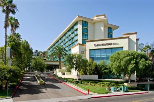 Фотография гостиницы DoubleTree By Hilton San Diego Hotel Circle