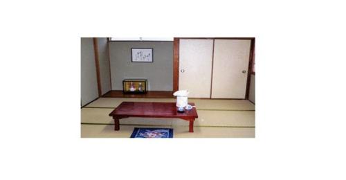 Фотография гостиницы Ryokan Suzukisou-10 tatami mats room No bath and toilet- Vacation STAY 17872