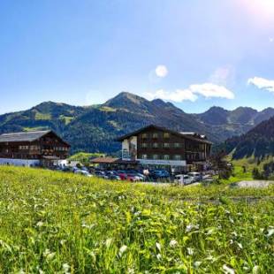 Фотографии гостиницы 
            Hotel Alte Krone