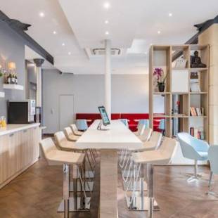 Фотографии гостиницы
Grand Hôtel Clichy Paris