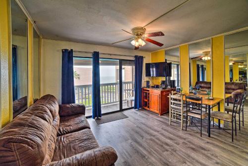 Фотография гостевого дома Seaside Corpus Christi Condo at The Villa del Sol!