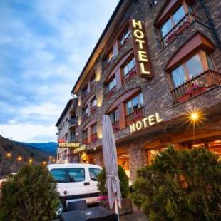 Фотографии гостиницы
Hotel Restaurant Les Brases