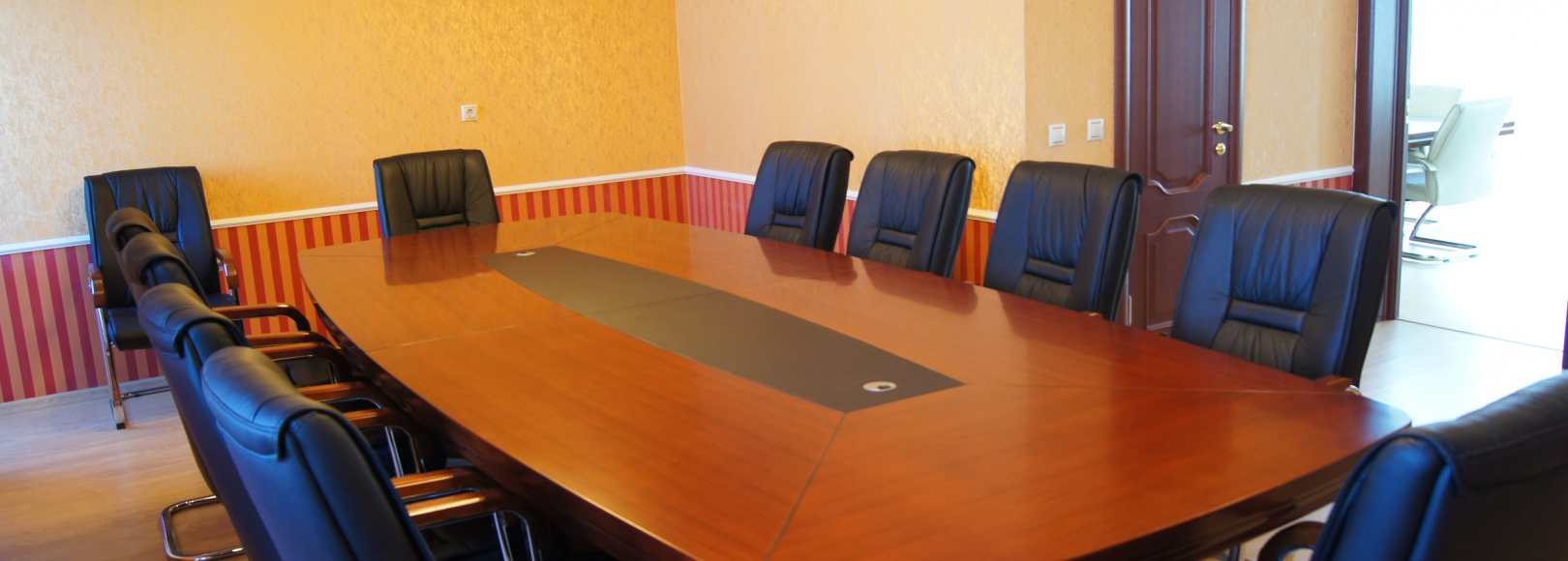 Фотография конференц-зала Премьер