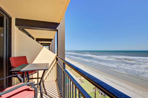 Фотографии гостевого дома
Beach Condo Unit #435