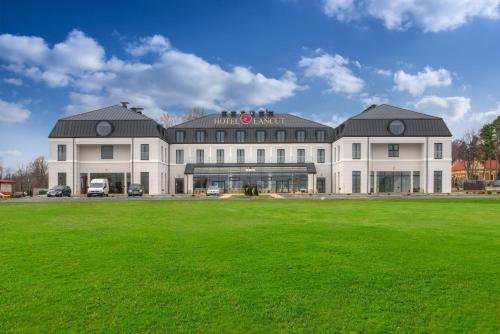 Фотография гостиницы Hotel Łańcut