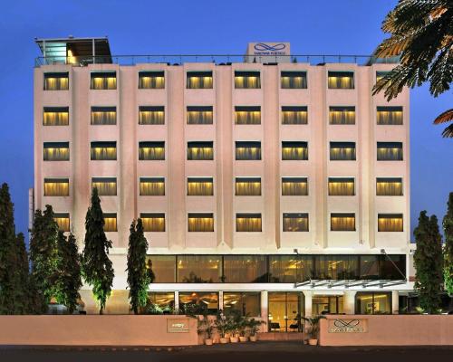 Фотография гостиницы Marasa Sarovar Portico -Rajkot