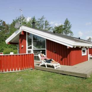 Фотографии гостевого дома 
            Three-Bedroom Holiday home in Hals 10