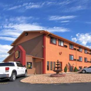 Фотографии гостиницы
Super 8 by Wyndham Kansas City at Barry Road/Airport