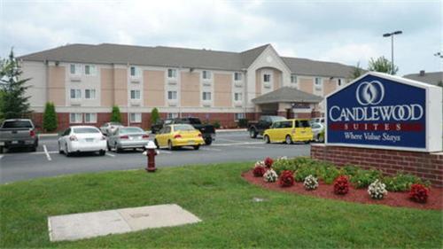 Фотография гостиницы Candlewood Suites Newport News-Yorktown, an IHG Hotel