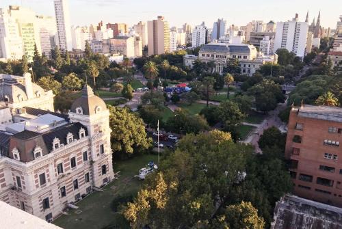 Фотография гостиницы Days Inn & Suites by Wyndham La Plata