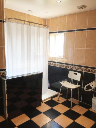 Фотография гостевого дома Hogwarts Bed and Continental Breakfast